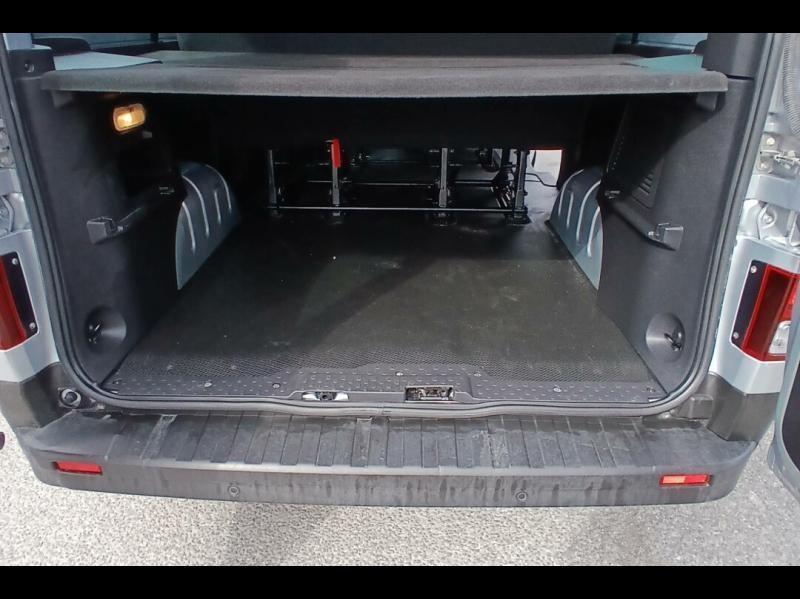 Renault Trafic Combi