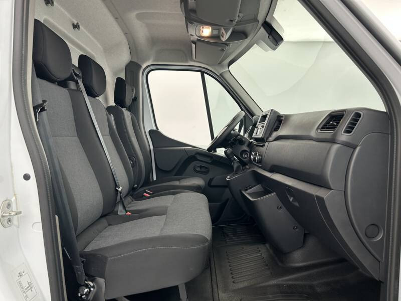 Renault Master III