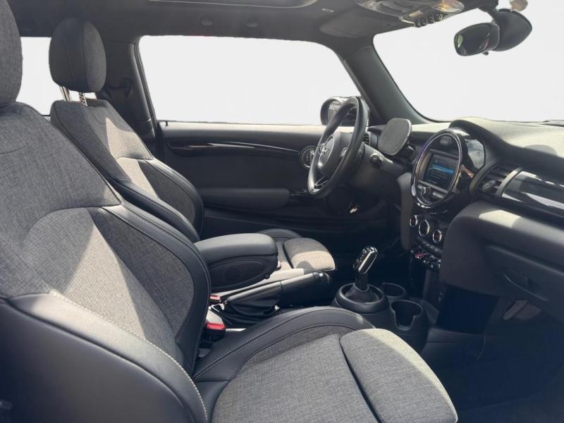 Mini F56 LCI