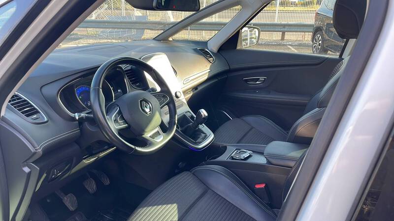 Renault Scenic IV