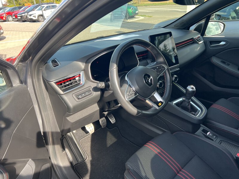 Fahrzeugabbildung Clio V 1.3 TCe 140 R.S. Line GPF Bild 10 von 19