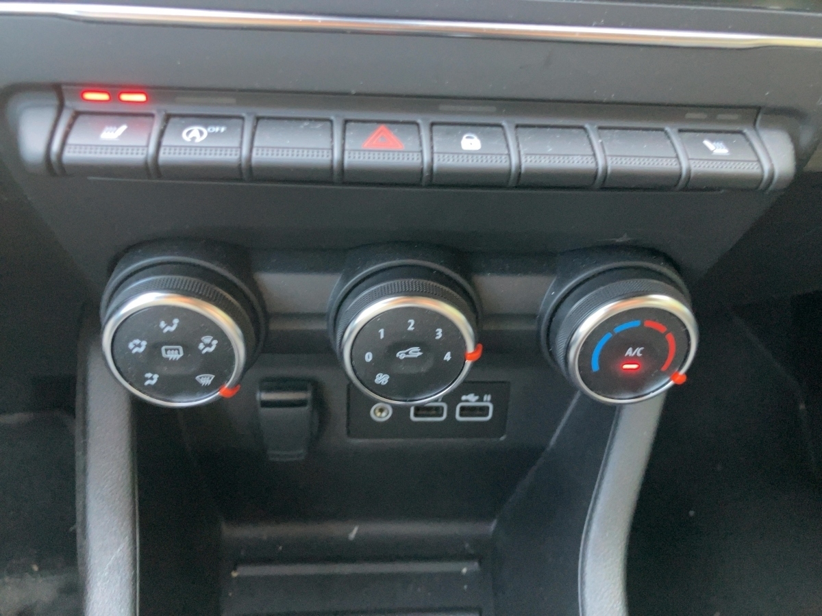 Renault Clio – Bild 19