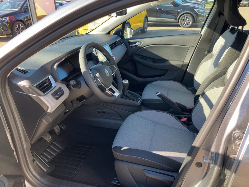 Fahrzeugabbildung Clio Evolution TCe 90 Bild 7 von 20