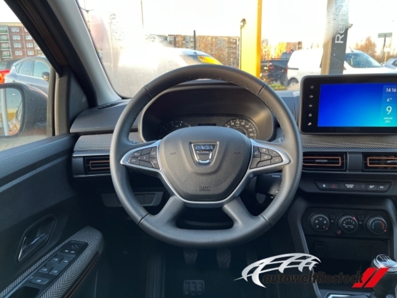 Fahrzeugabbildung Sandero Stepway Comfort TCe 100 ECO-G Bild 12 von 15
