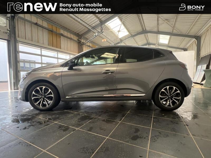 Renault Clio V