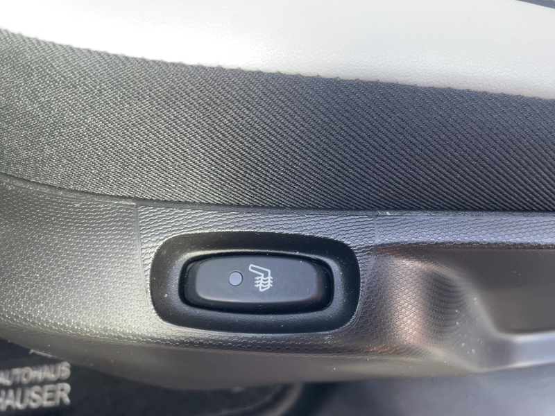 Fahrzeugabbildung Twingo Electric Techno Electric Bild 12 von 15