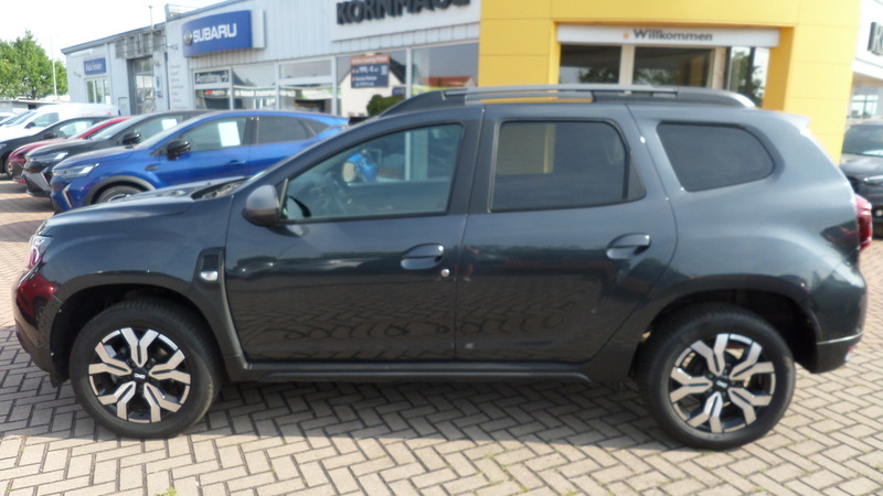 Fahrzeugabbildung Duster NAVI / Kamera / SHZ Bild 6 von 15
