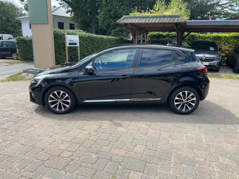 Fahrzeugabbildung Clio TCe 90 Zen *Klima,PDC,SHZ* Bild 2 von 15