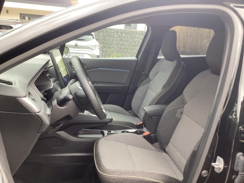 Fahrzeugabbildung Symbioz Techno E-Tech Full Hybrid 145 Bild 16 von 16