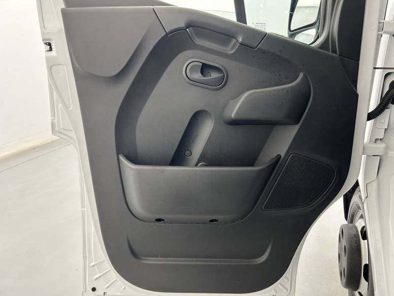 Renault Master III