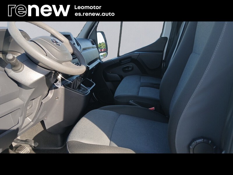 Nissan Interstar Furgon