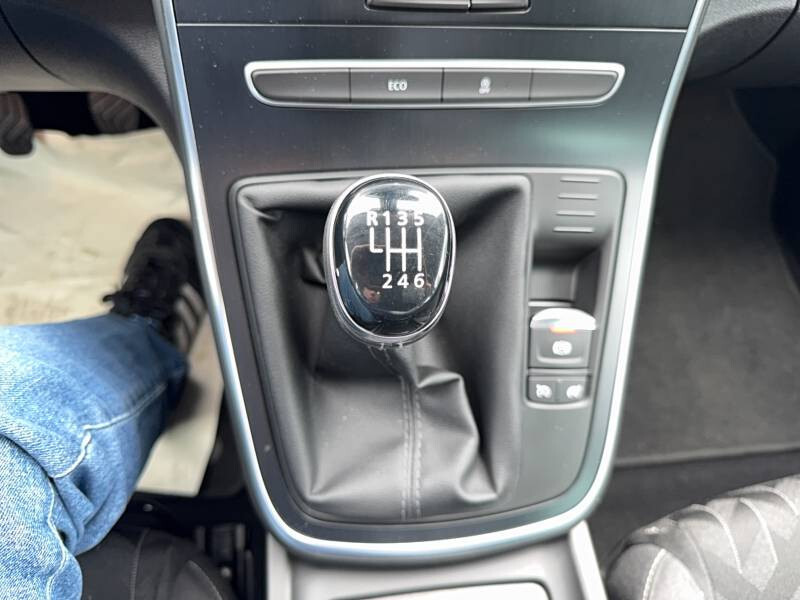 Renault Scenic IV