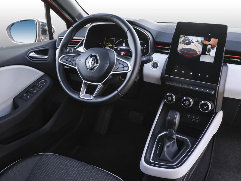 Fahrzeugabbildung Clio NAVI 360° KAMERA SHZ Bild 5 von 15