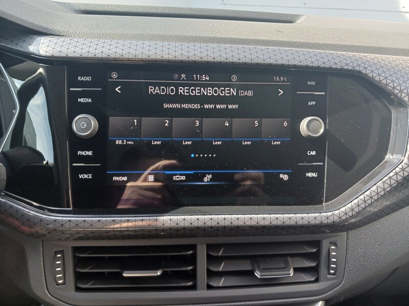 Fahrzeugabbildung T-Cross Style 1.0 TSI DSG Start&Stop *AUTOMATIK* Bild 23 von 30