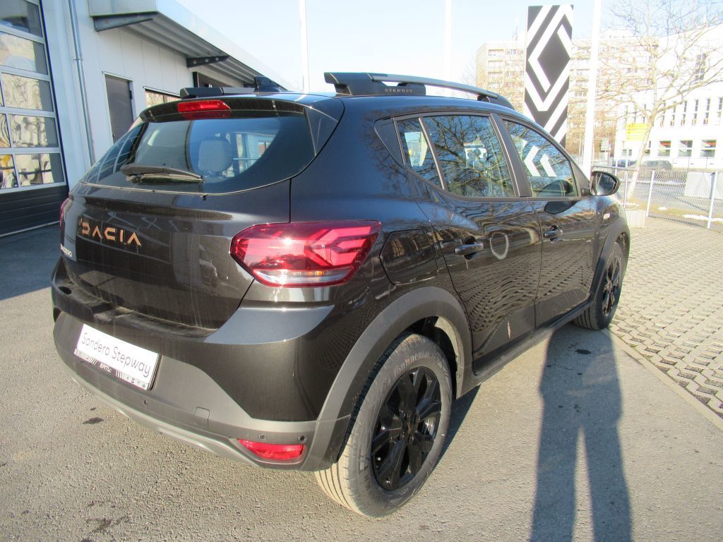 Dacia Sandero – Bild 12