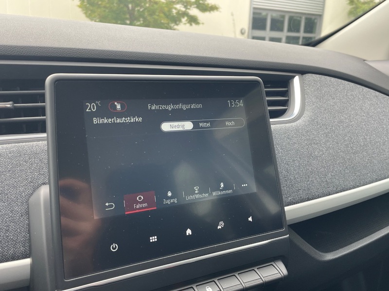 Fahrzeugabbildung Zoe +++Klima+++Navi+++ Bild 40 von 42