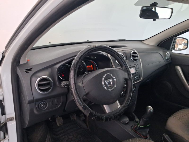 DACIA Logan 2016 — imagine 47