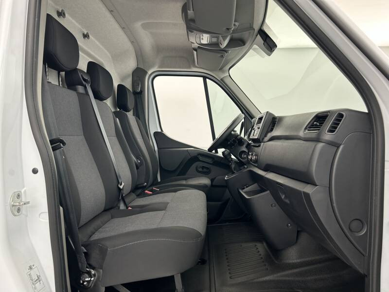 Renault Master III