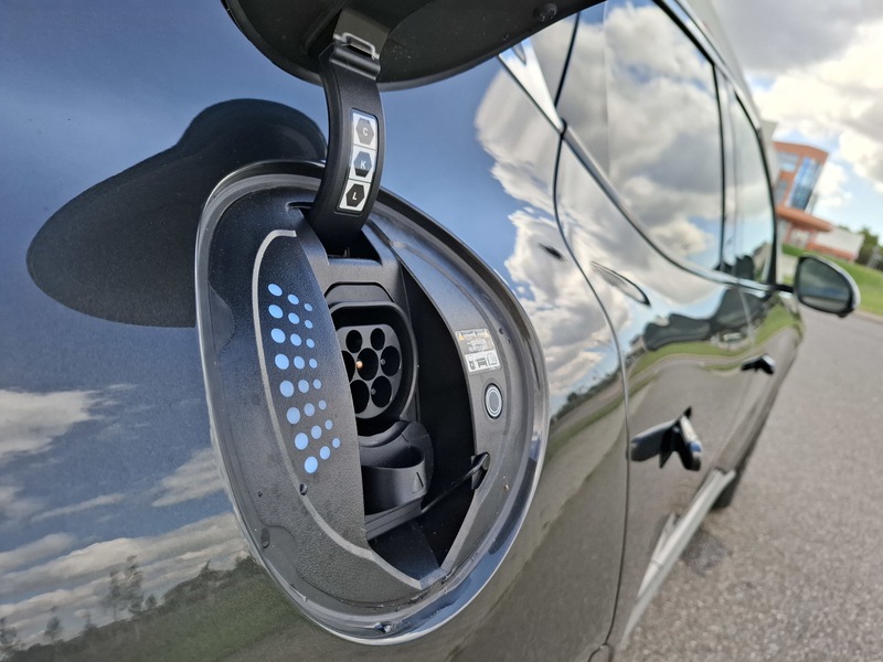 Genesis GV60