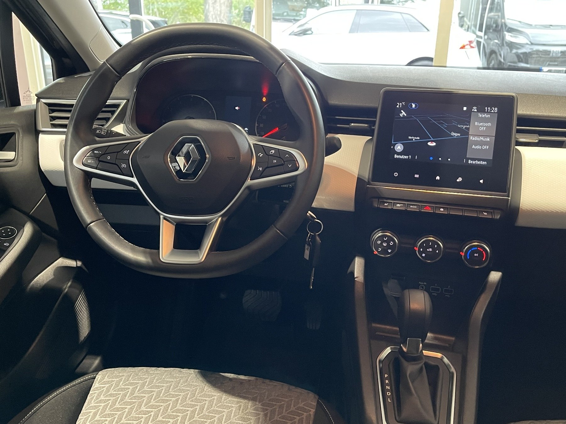 Renault Clio – Bild 14