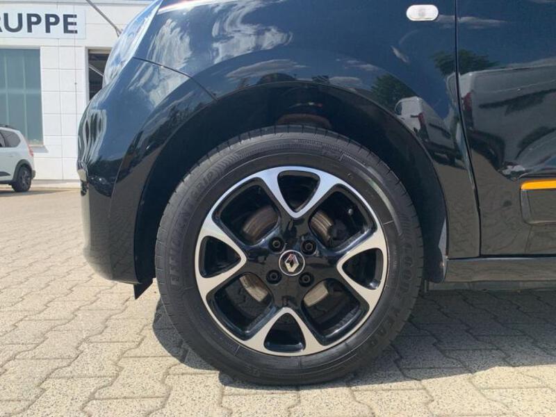 Fahrzeugabbildung Twingo Intens Bild 13 von 15