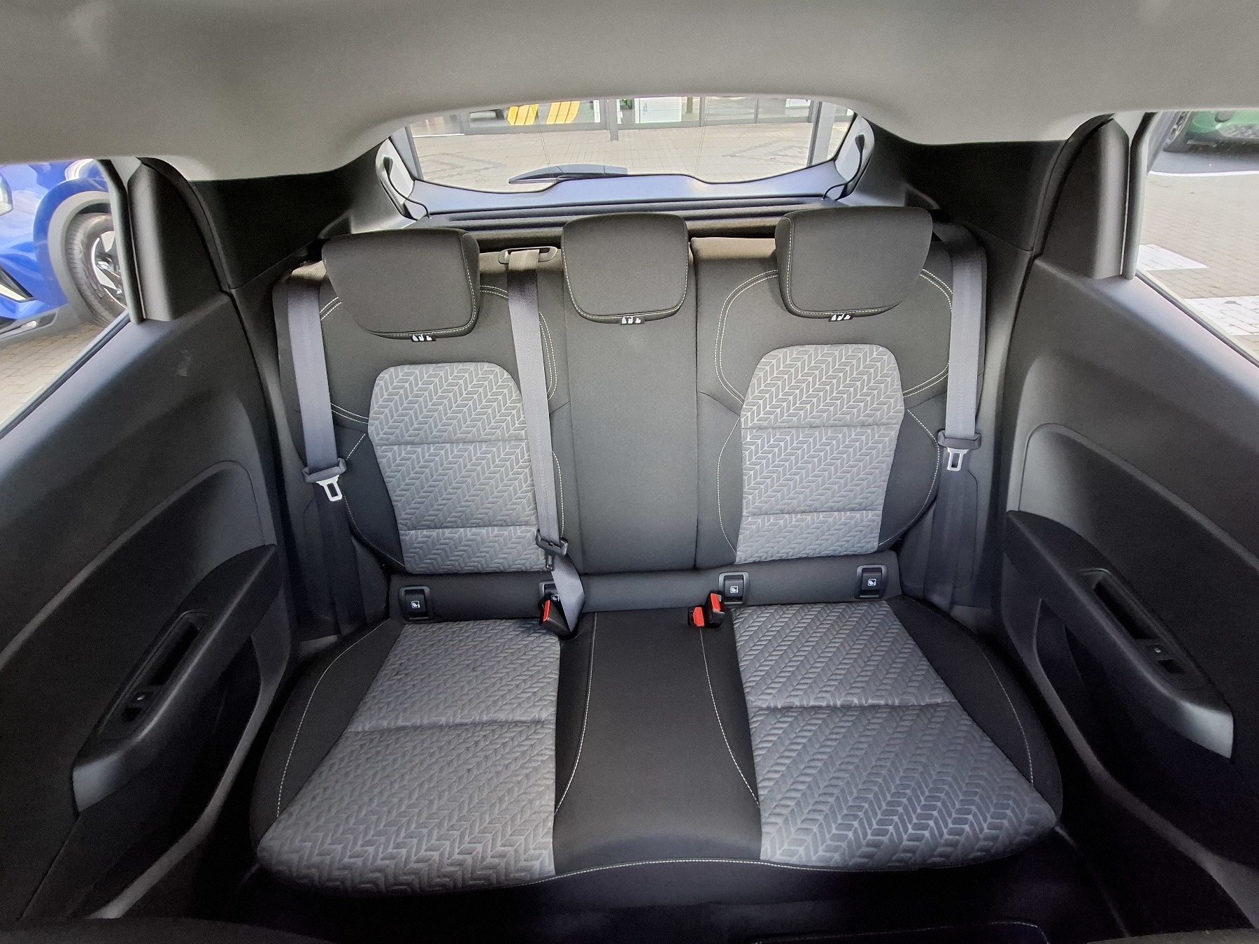 Renault Clio – Bild 17