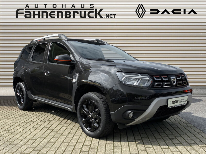 Fahrzeugabbildung Duster Scheckheft 360° Navi PDC Bild 2 von 20