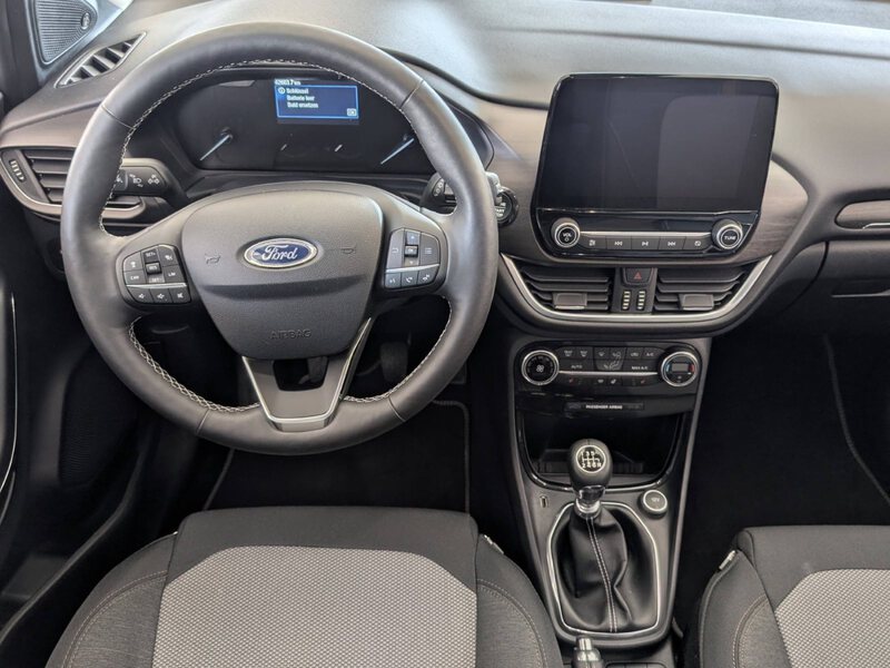 Fahrzeugabbildung Puma 1.0 EcoBoost MHEV Titanium X Massage B&O Bild 16 von 49