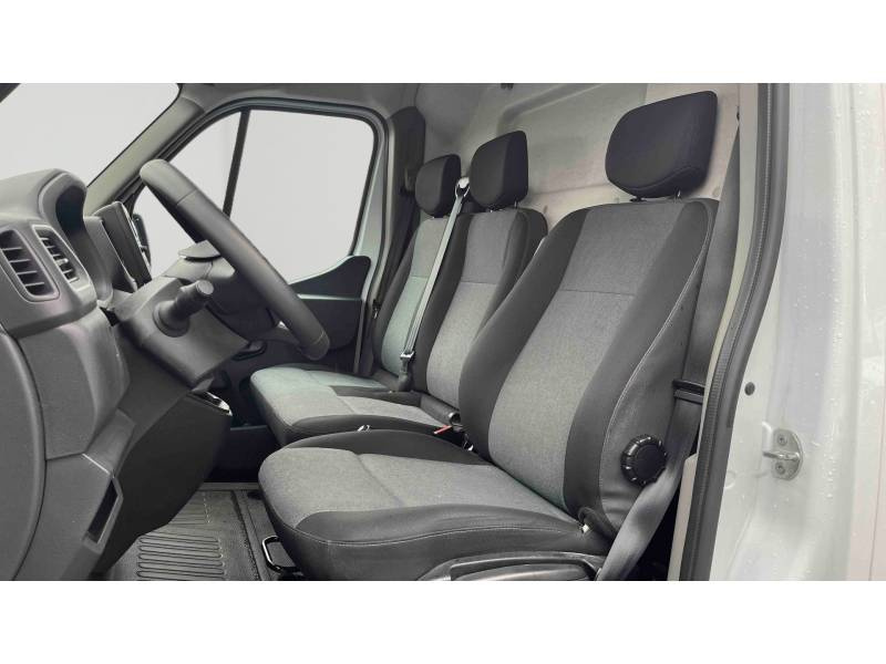 Renault Master III