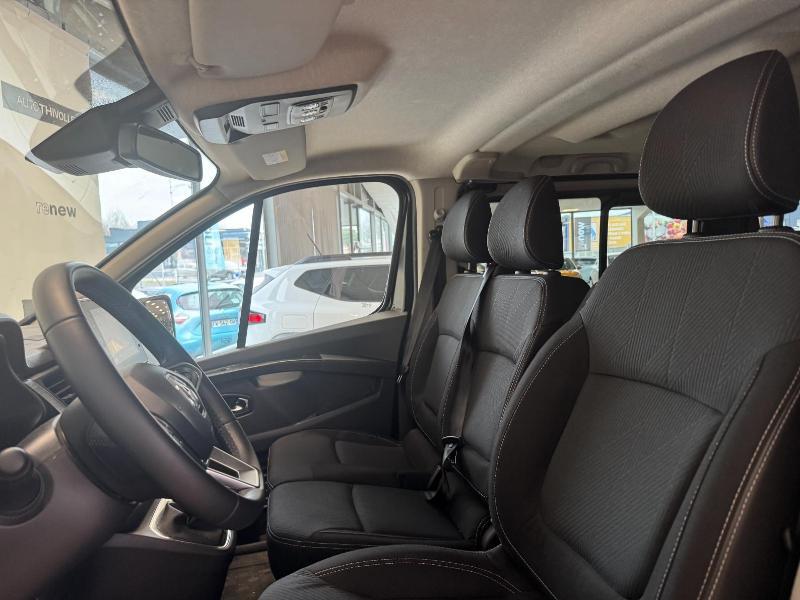 Renault Trafic Combi