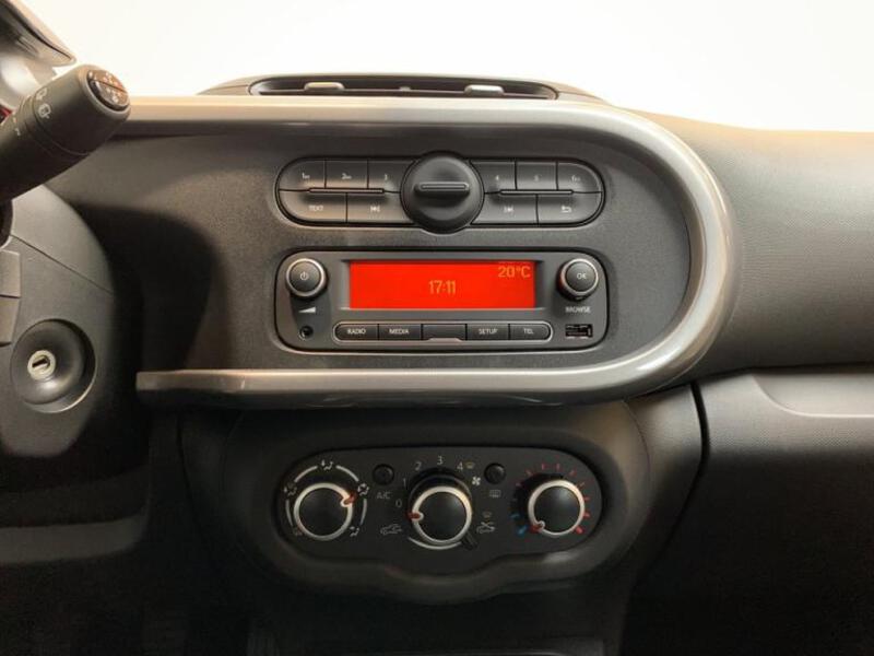 Fahrzeugabbildung Twingo Zen SCe 65 Start & Stop Bild 12 von 15