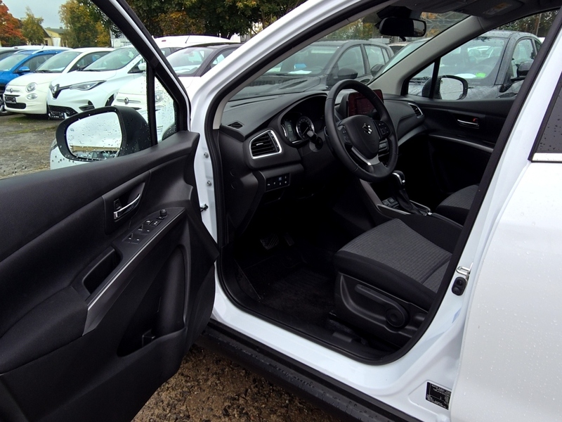 Suzuki S-Cross