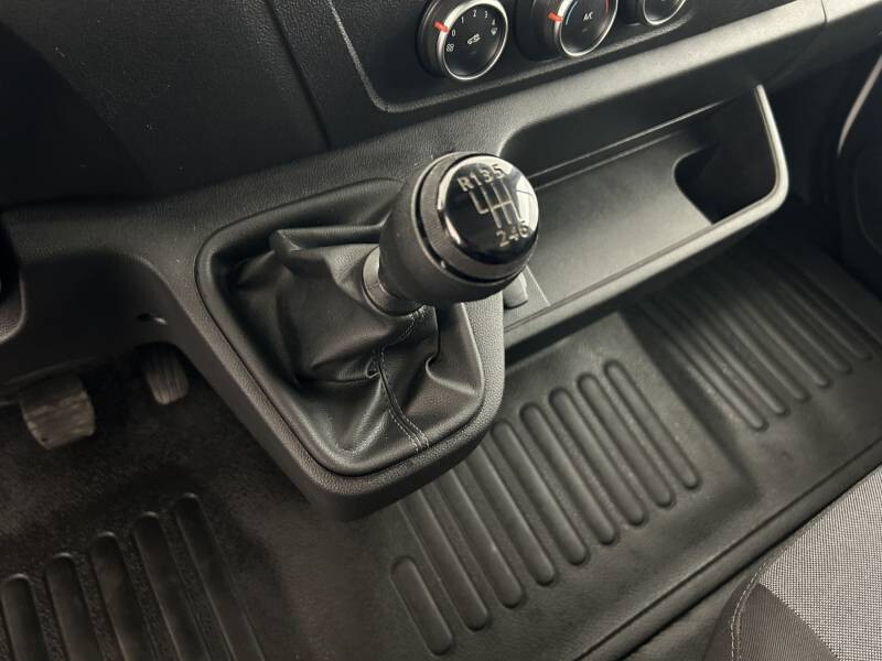 Renault Master III