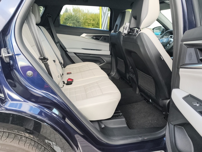 Fahrzeugabbildung Espace 6 Iconic E-Tech Full Hybrid 200 Bild 12 von 16