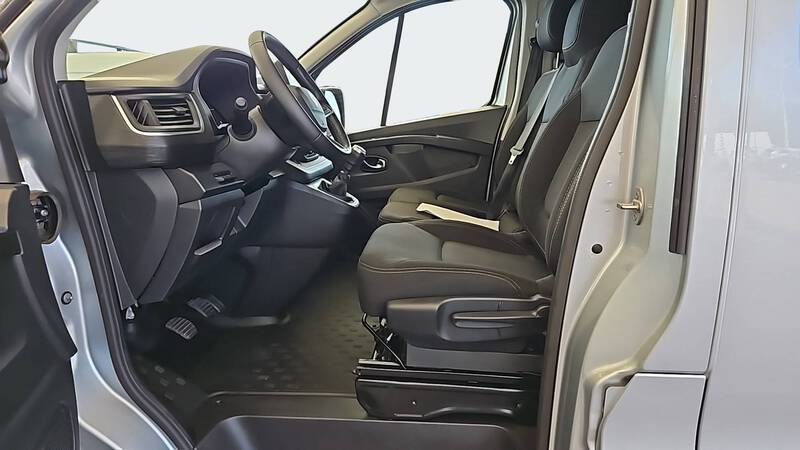 Renault Trafic Combi
