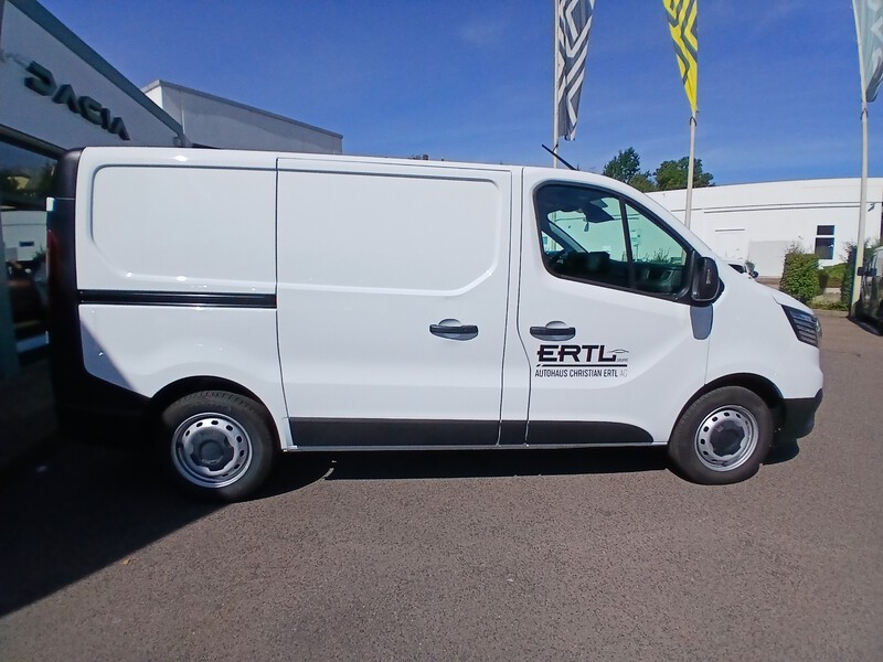 Fahrzeugabbildung Trafic 2.0 BLUE dCi 130 L1H1 2,8t Komfort Bild 7 von 46