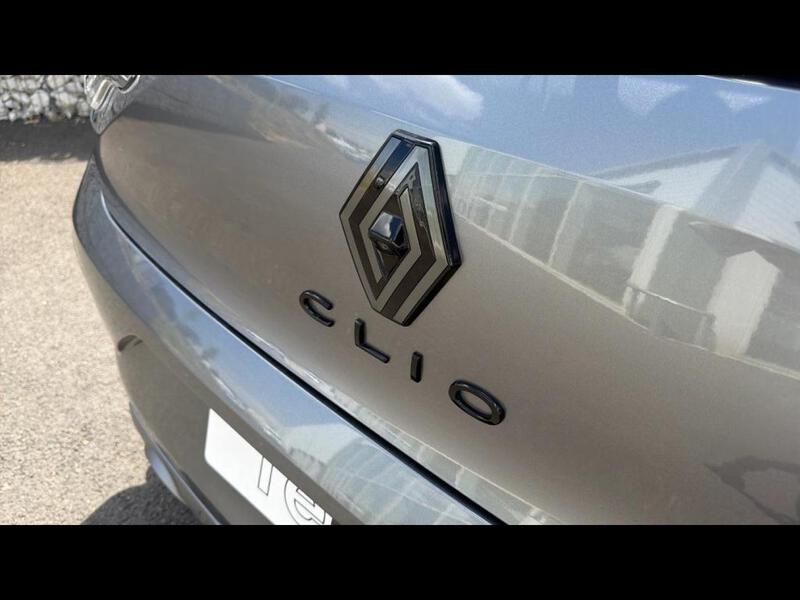 Renault Clio V