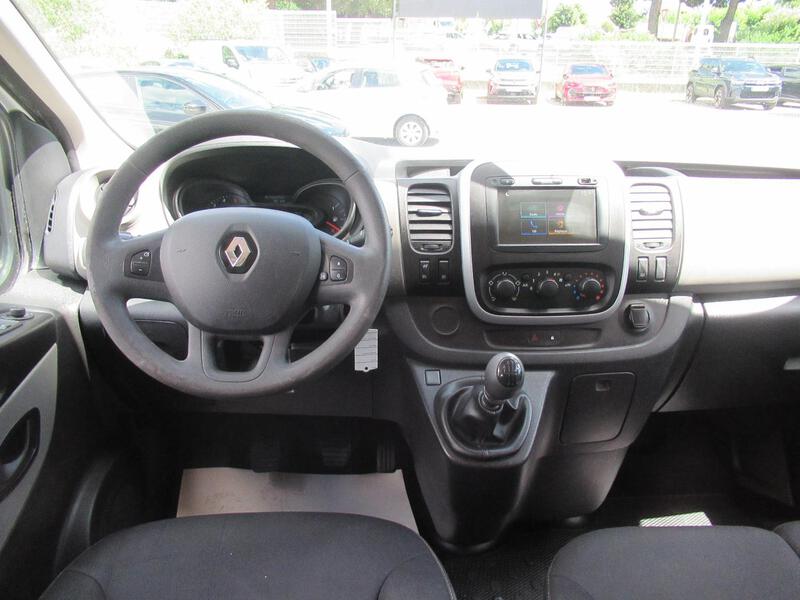 Renault Trafic Combi