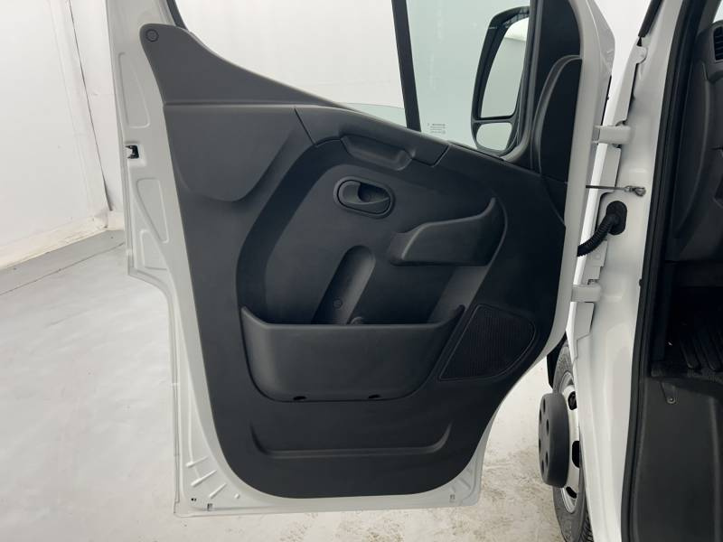 Renault Master III