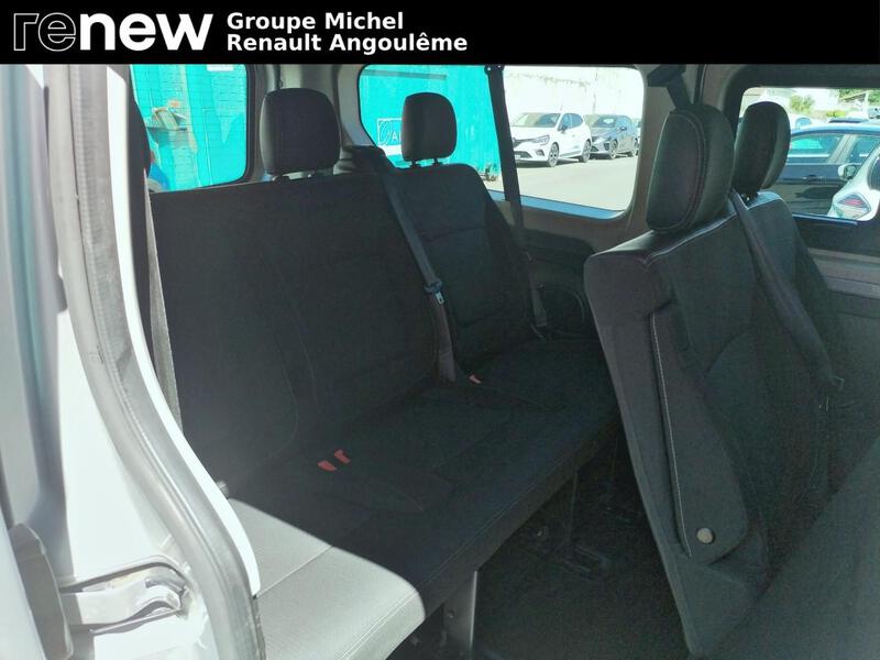Renault Trafic Combi