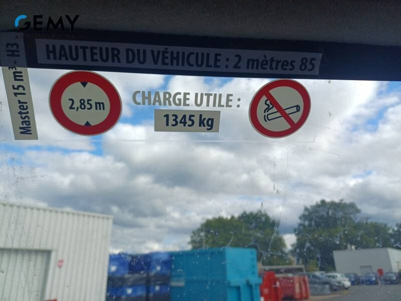 Renault Master III