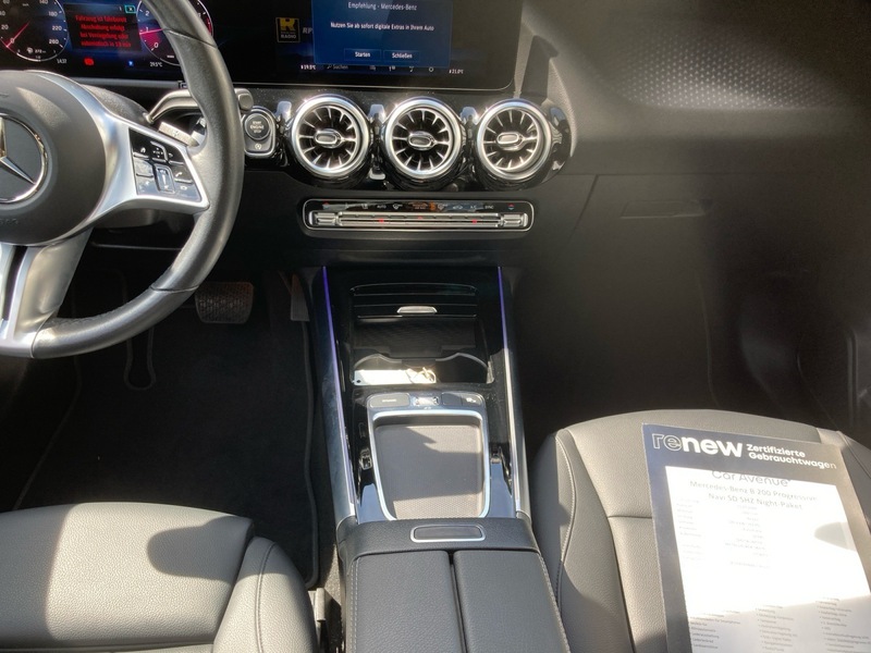 Mercedes-Benz B 200