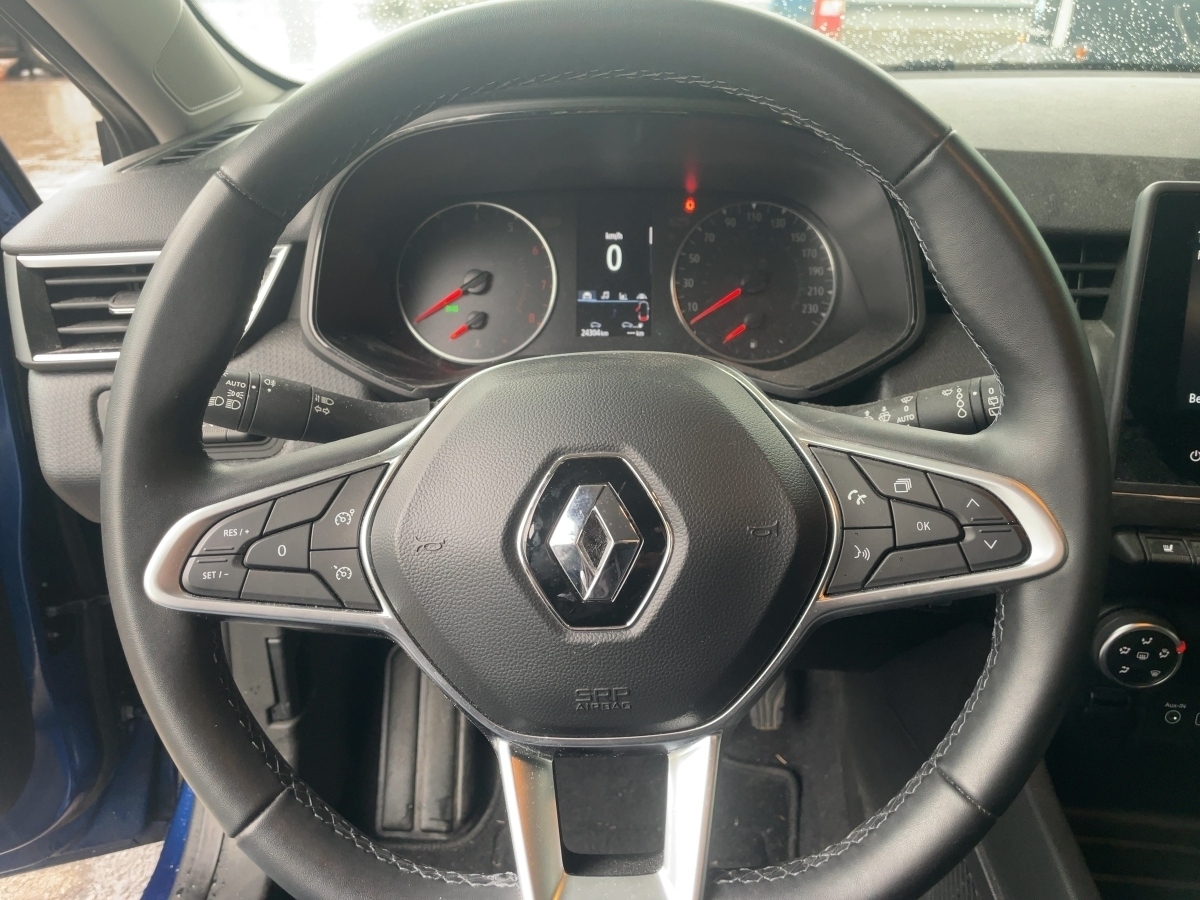 Renault Clio – Bild 9