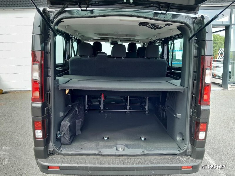 Renault Trafic Combi