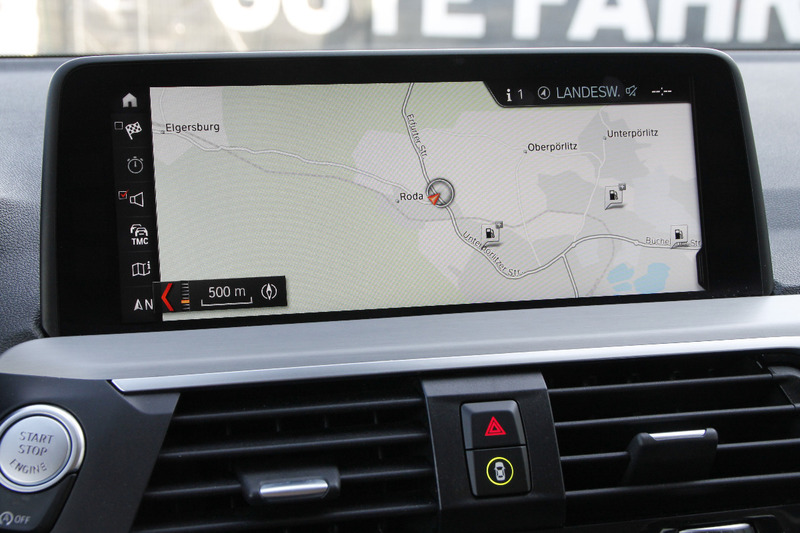 Fahrzeugabbildung X3 xDrive 20 d 2.0 xDrive SAV Bild 10 von 23