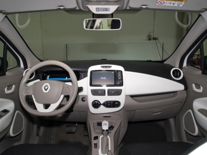 Fahrzeugabbildung Zoe Entry Batteriemiete mit Option auf Z.E.40 Bild 2 von 22
