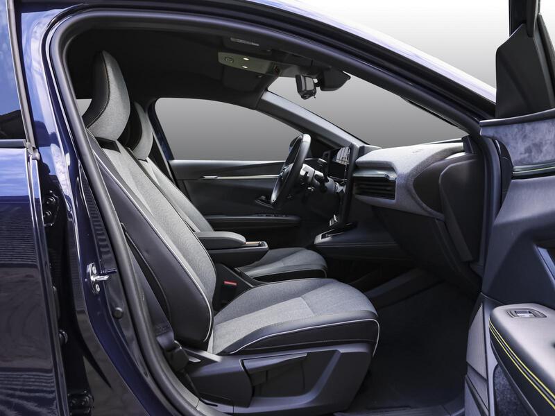 Fahrzeugabbildung Megane E-TECH E-Tech Bild 3 von 15