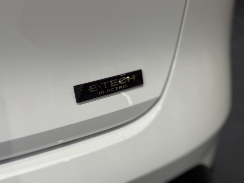 Fahrzeugabbildung Megane E-TECH Equilibre EV40 130PS boost charge Bild 49 von 50