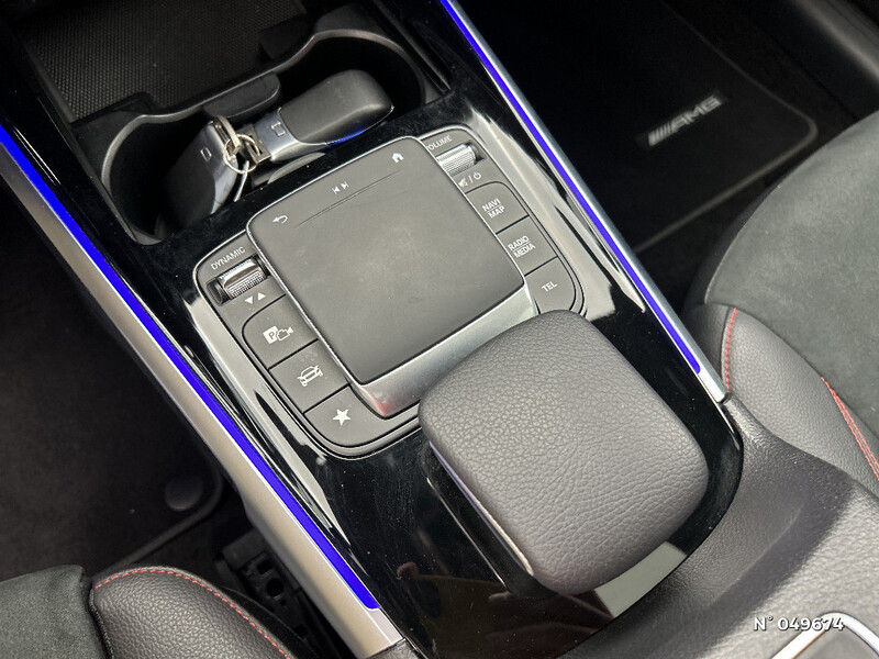 Mercedes GLB