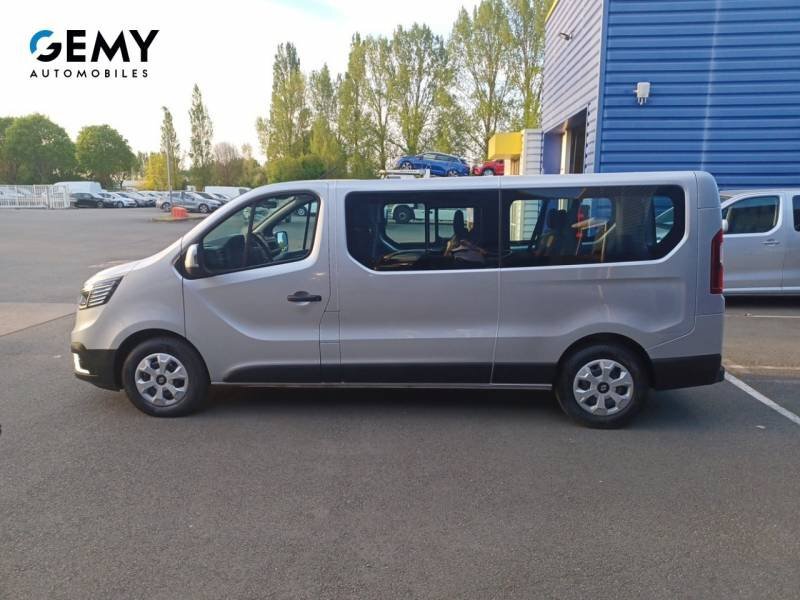 Renault Trafic Combi